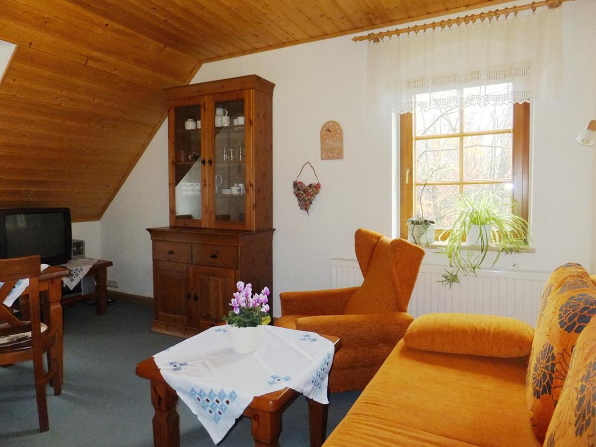 Ferienhof "Alte Foersterei" Knau Extérieur photo