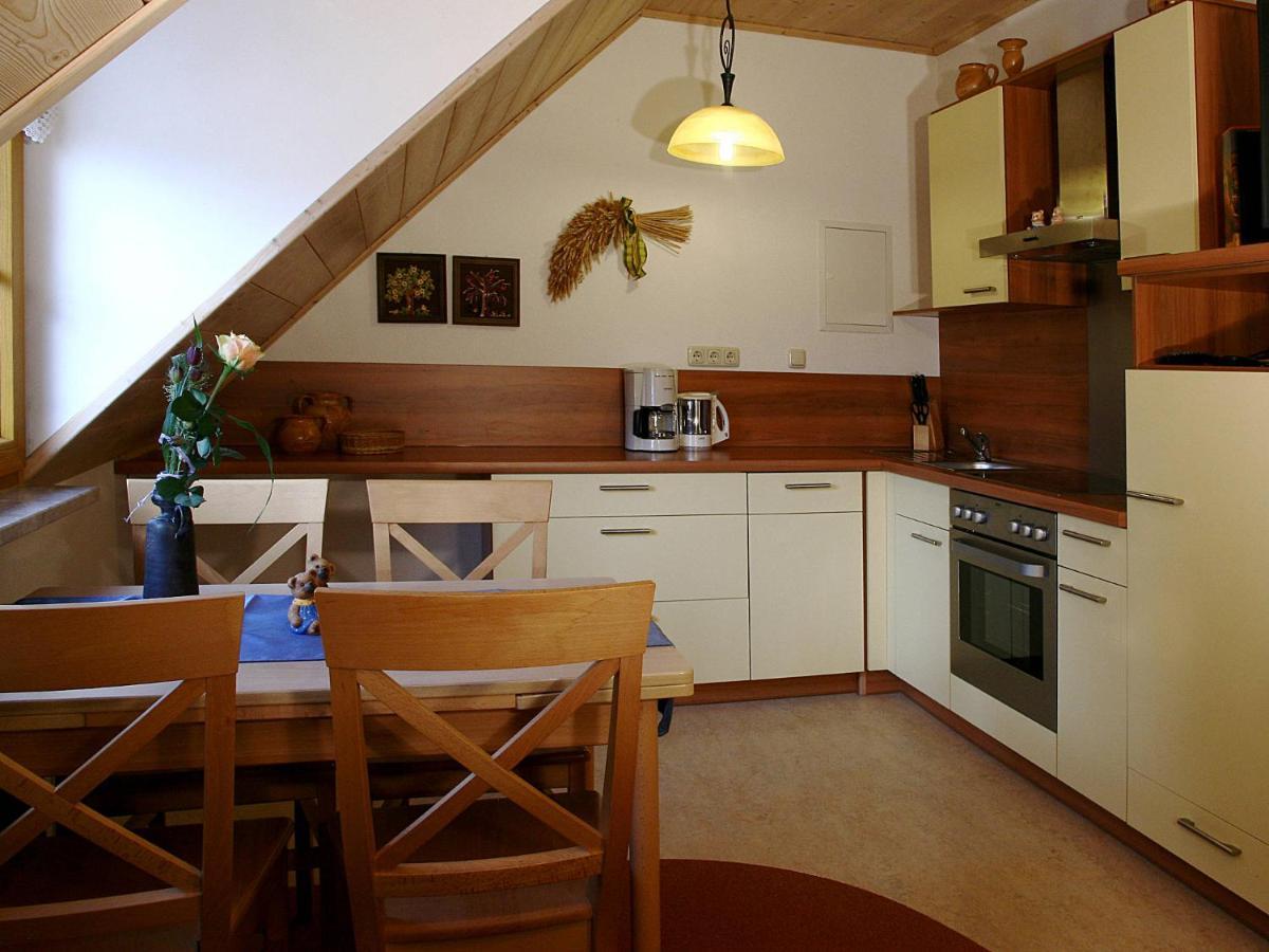 Ferienhof "Alte Foersterei" Knau Extérieur photo